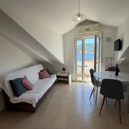 Sozin Dvor Appartement Primošten